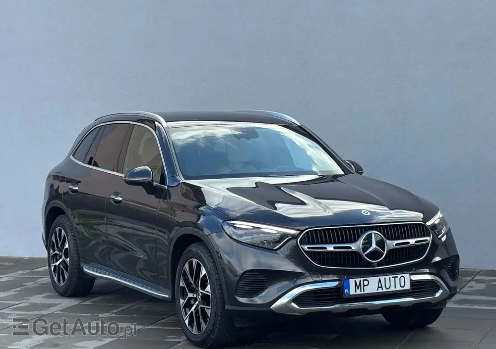 MERCEDES-BENZ GLC 