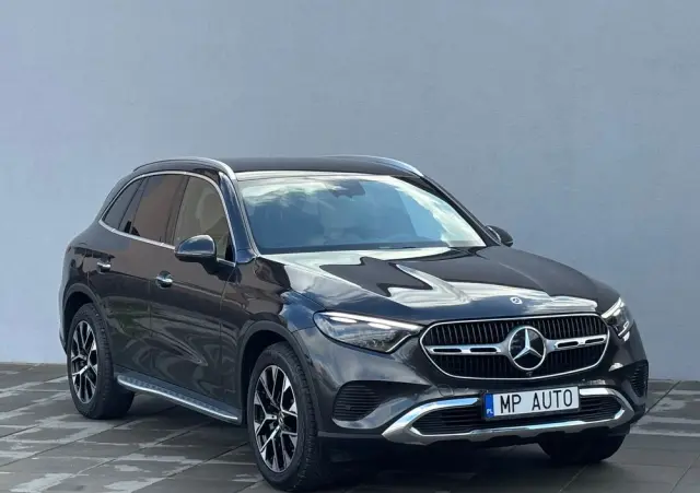 MERCEDES-BENZ GLC 