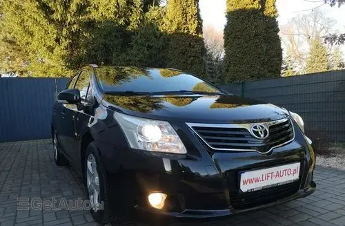 TOYOTA Avensis 