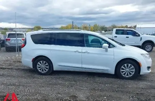 CHRYSLER Pacifica 
