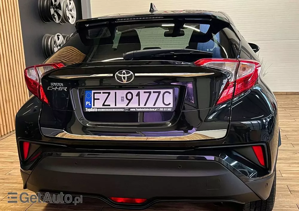 TOYOTA C-HR 1.2 T Premium