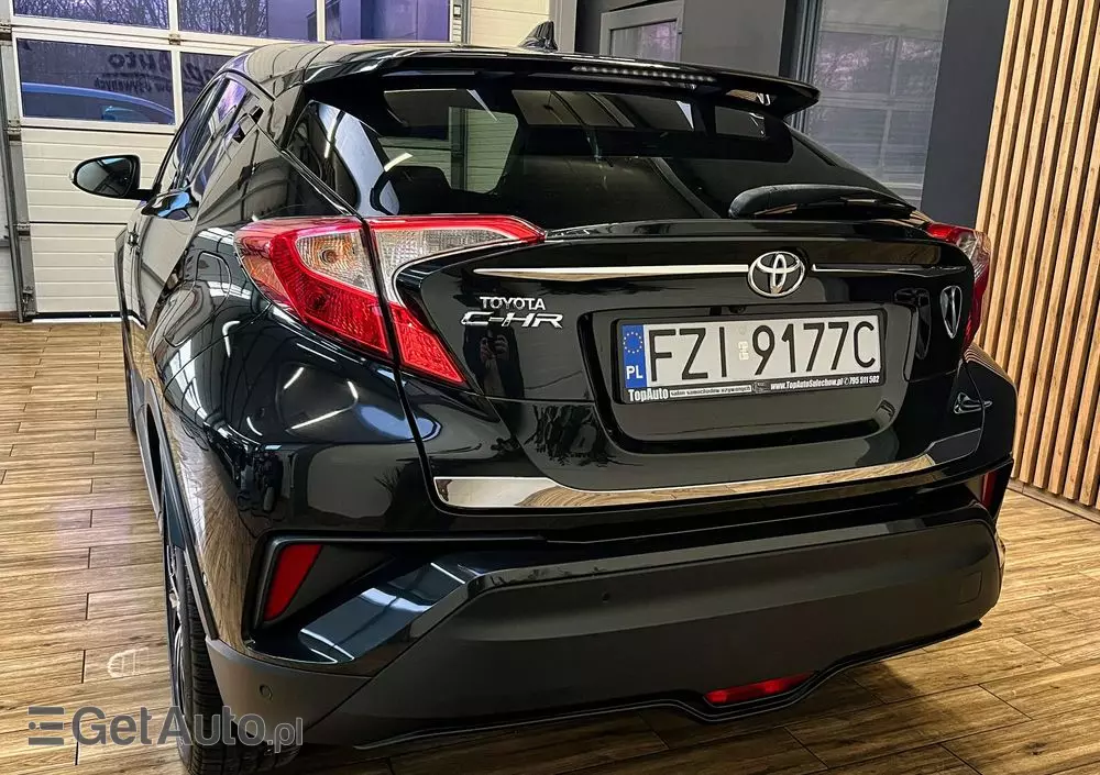 TOYOTA C-HR 1.2 T Premium