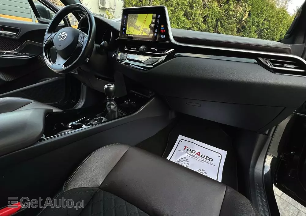 TOYOTA C-HR 1.2 T Premium