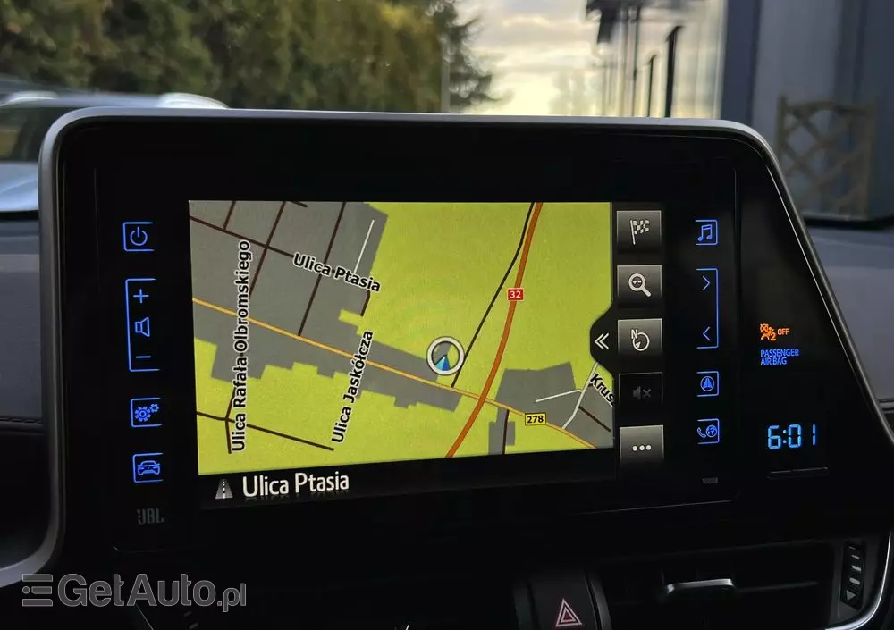 TOYOTA C-HR 1.2 T Premium