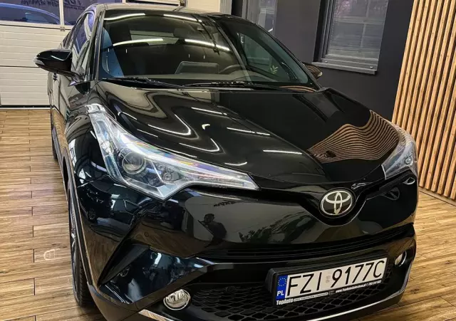 TOYOTA C-HR 1.2 T Premium