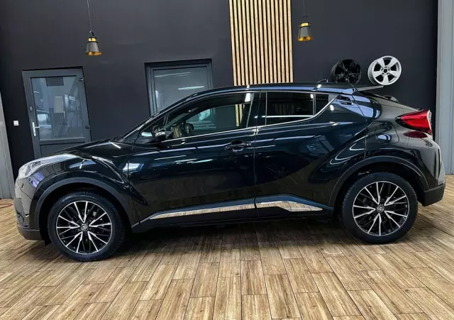 TOYOTA C-HR 1.2 T Premium