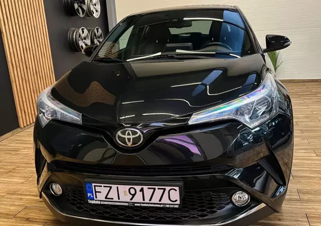 TOYOTA C-HR 1.2 T Premium