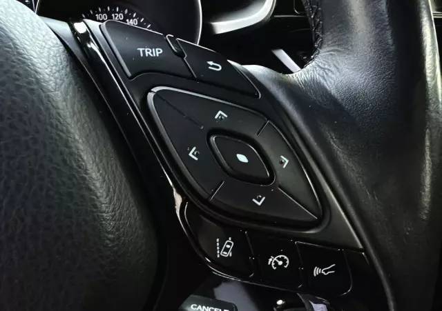 TOYOTA C-HR 1.2 T Premium