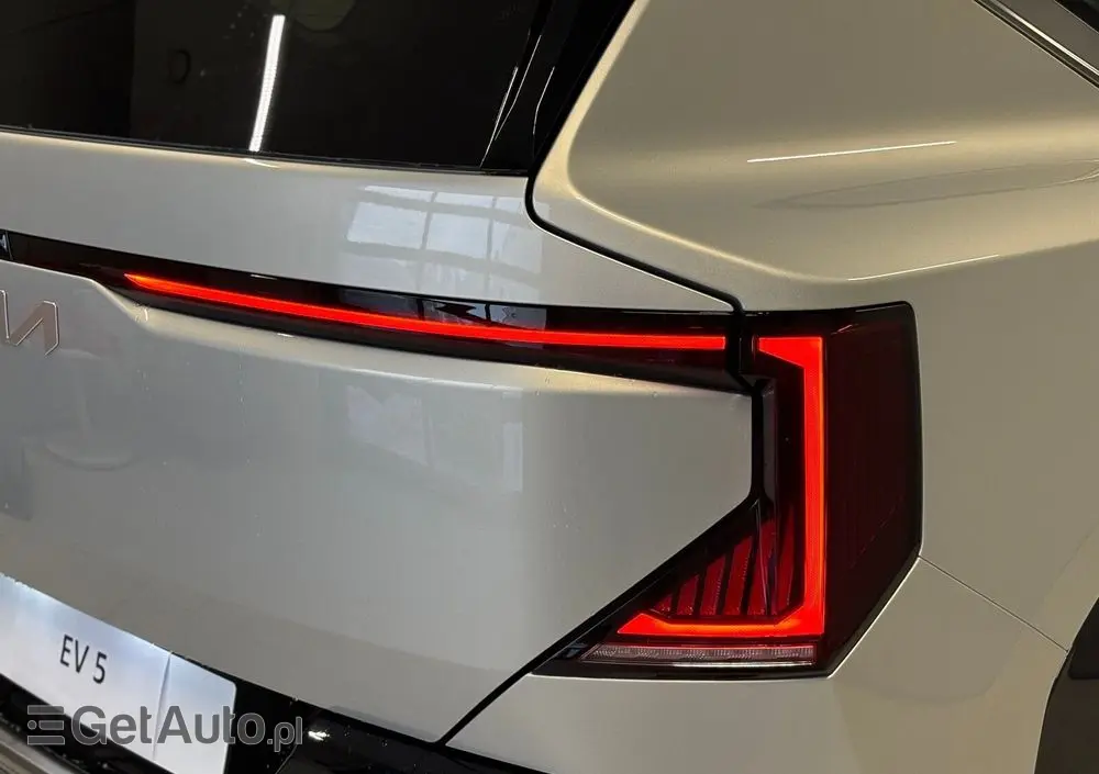 KIA EV5 