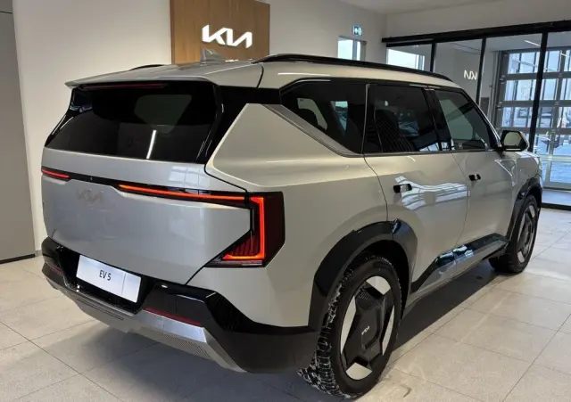 KIA EV5 