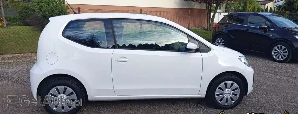 VOLKSWAGEN Up! 