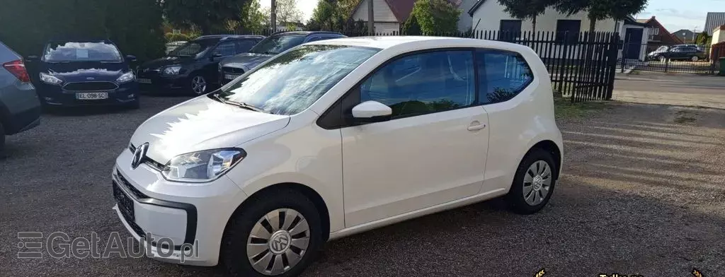 VOLKSWAGEN Up! 