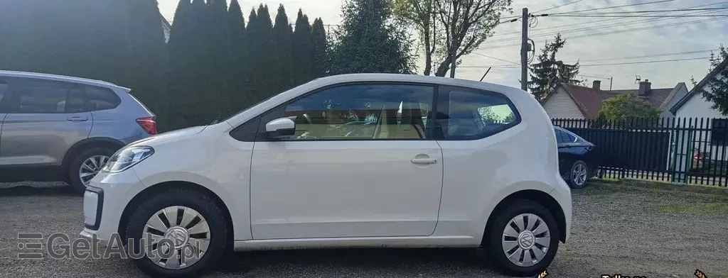 VOLKSWAGEN Up! 