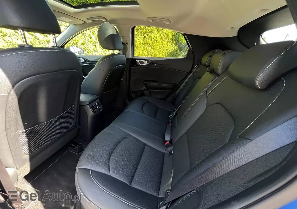 KIA XCeed 1.6 GDI PHEV L Business Line DCT