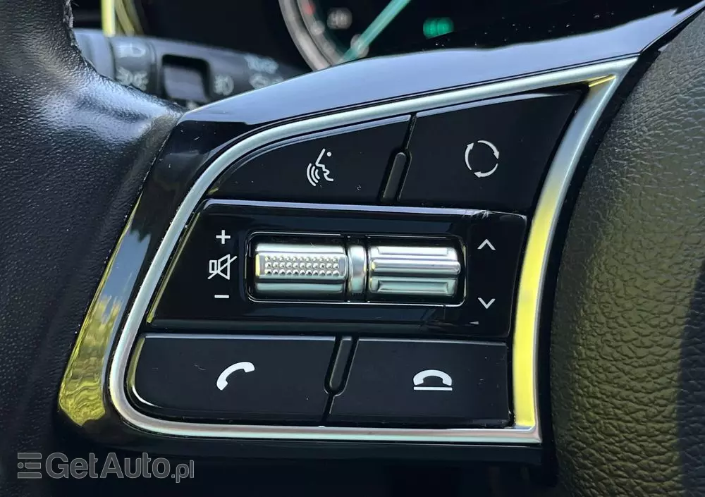 KIA XCeed 1.6 GDI PHEV L Business Line DCT