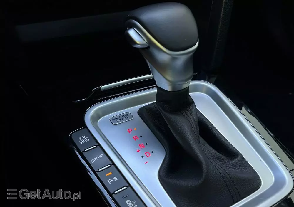 KIA XCeed 1.6 GDI PHEV L Business Line DCT