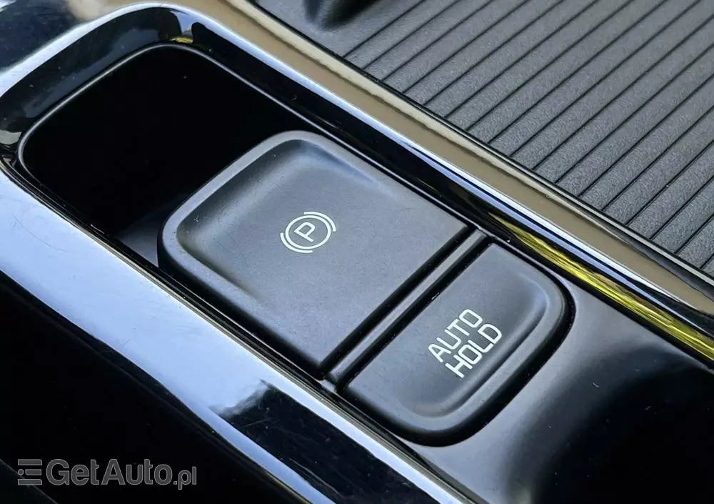 KIA XCeed 1.6 GDI PHEV L Business Line DCT