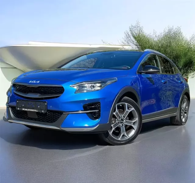 KIA XCeed 1.6 GDI PHEV L Business Line DCT
