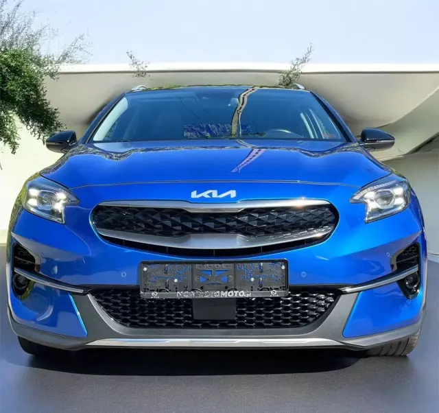 KIA XCeed 1.6 GDI PHEV L Business Line DCT