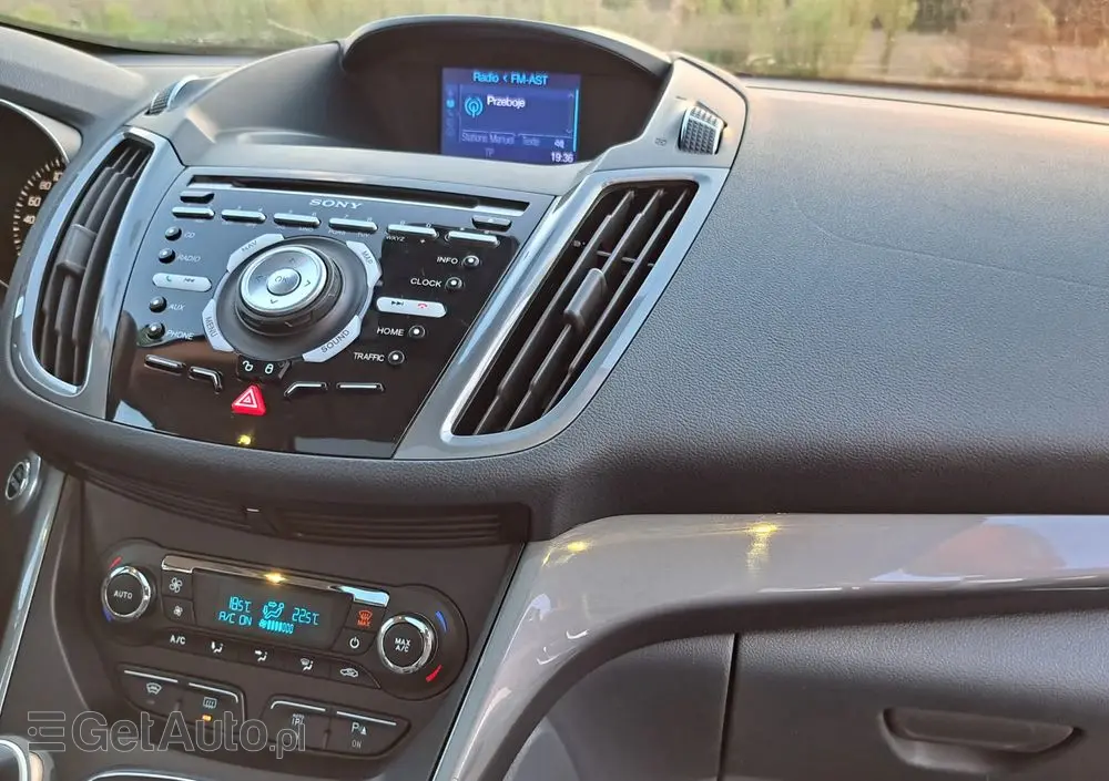 FORD Grand C-MAX 2.0 TDCi Titanium