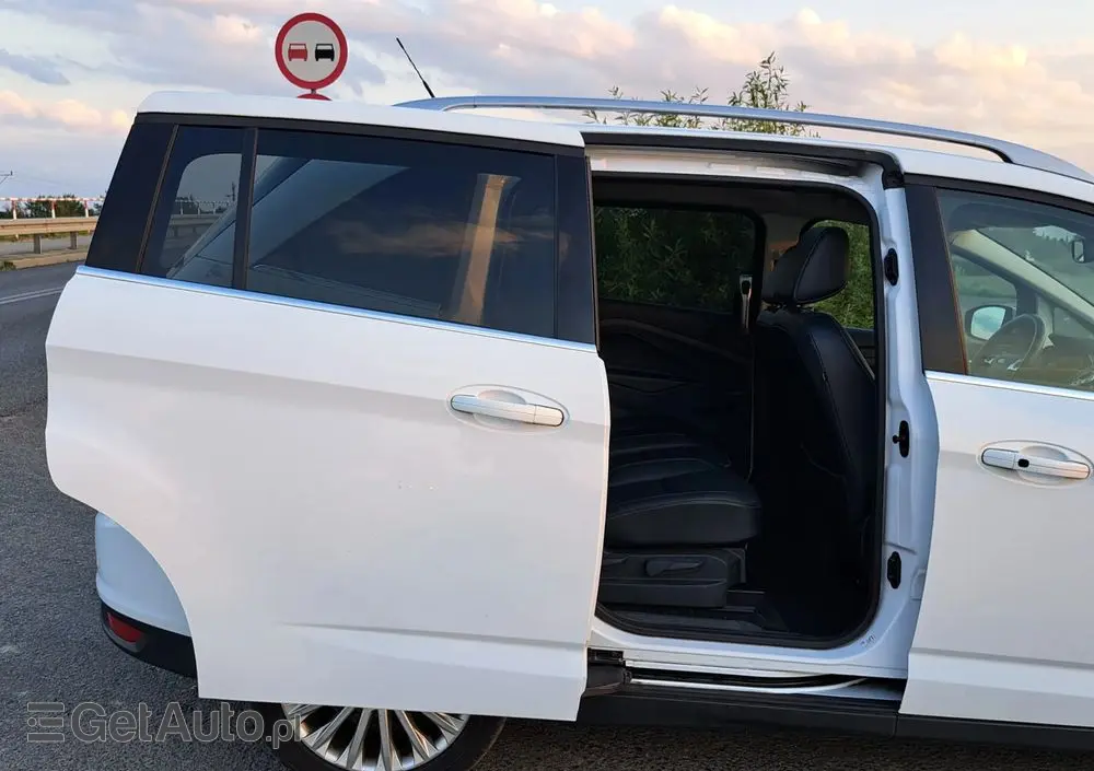FORD Grand C-MAX 2.0 TDCi Titanium
