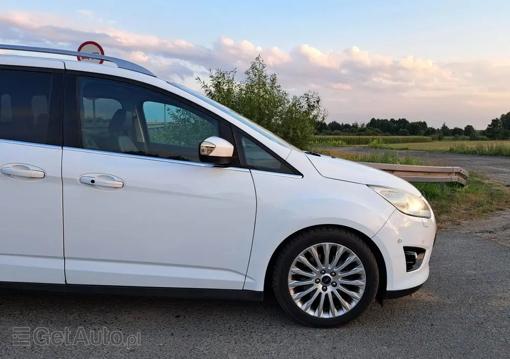 FORD Grand C-MAX 2.0 TDCi Titanium