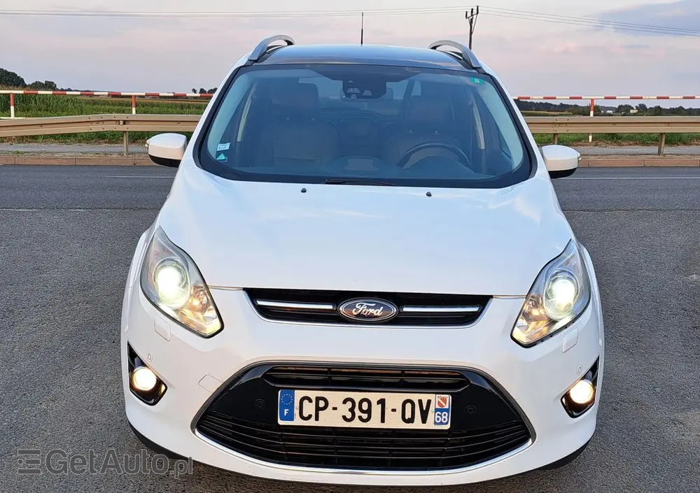 FORD Grand C-MAX 2.0 TDCi Titanium