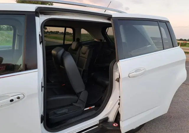 FORD Grand C-MAX 2.0 TDCi Titanium