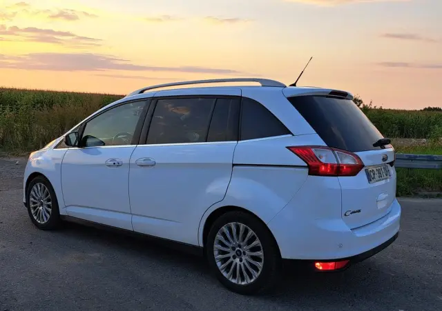 FORD Grand C-MAX 2.0 TDCi Titanium