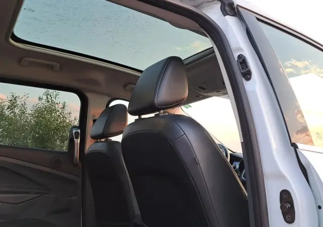 FORD Grand C-MAX 2.0 TDCi Titanium