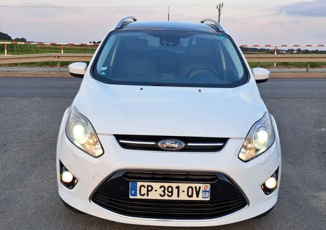FORD Grand C-MAX 2.0 TDCi Titanium