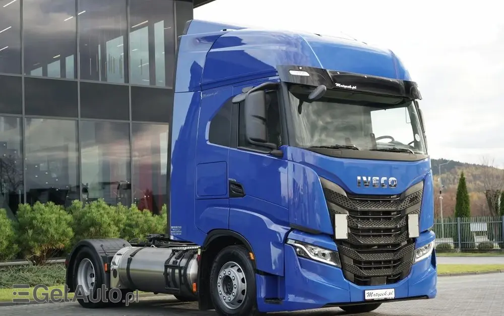 IVECO S-WAY / 460 / RETARDER /  LNG / 