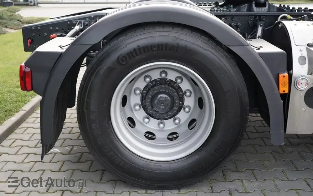 IVECO S-WAY / 460 / RETARDER /  LNG / 