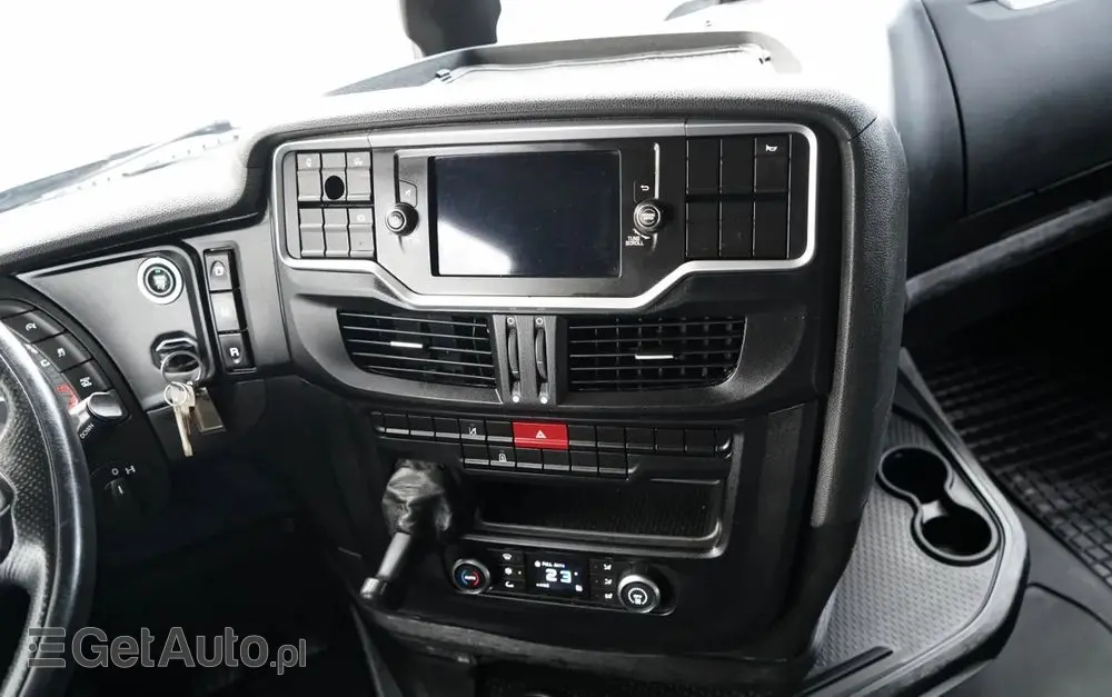 IVECO S-WAY / 460 / RETARDER /  LNG / 