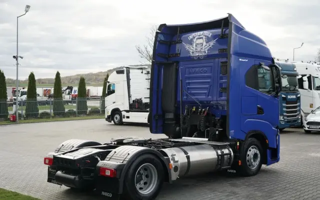 IVECO S-WAY / 460 / RETARDER /  LNG / 