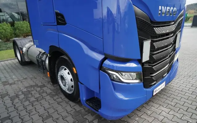 IVECO S-WAY / 460 / RETARDER /  LNG / 