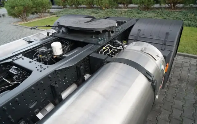 IVECO S-WAY / 460 / RETARDER /  LNG / 