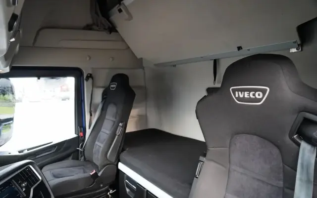 IVECO S-WAY / 460 / RETARDER /  LNG / 