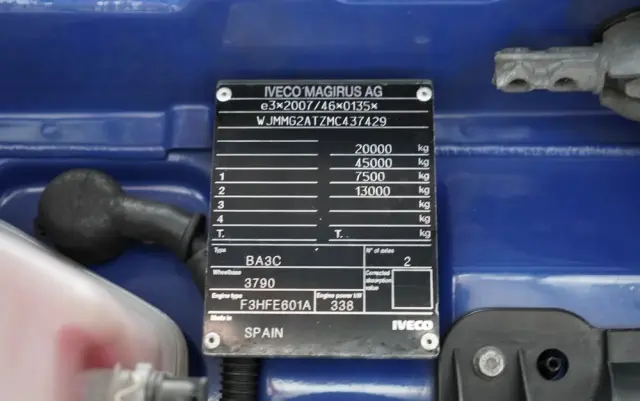 IVECO S-WAY / 460 / RETARDER /  LNG / 