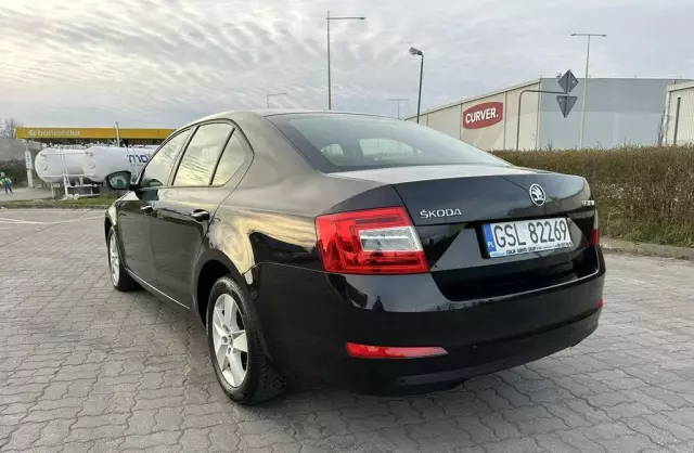 SKODA Octavia 