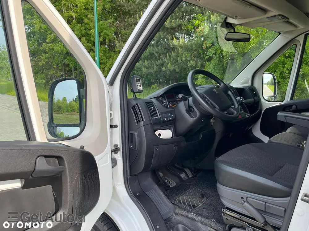 PEUGEOT Boxer 