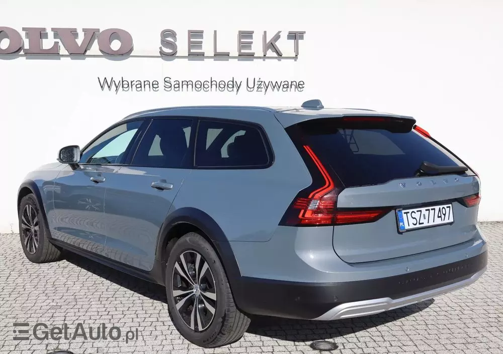 VOLVO V90 Cross Country B4 D AWD Pro