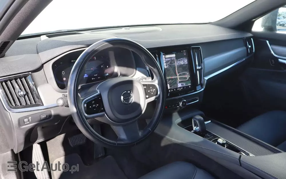 VOLVO V90 Cross Country B4 D AWD Pro