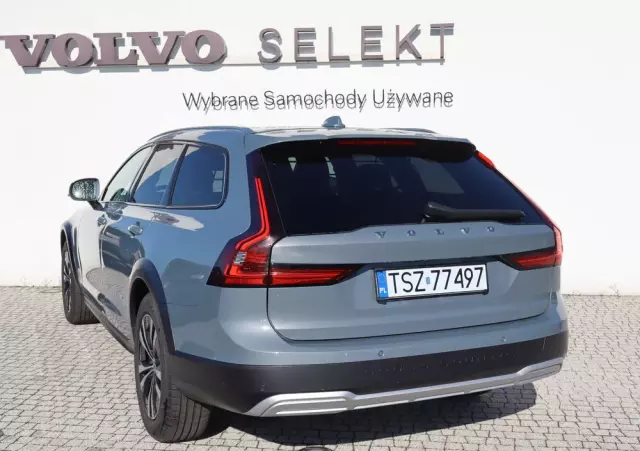 VOLVO V90 Cross Country B4 D AWD Pro