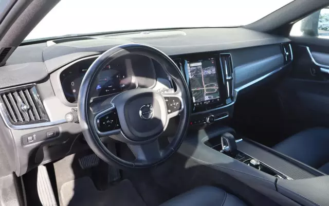 VOLVO V90 Cross Country B4 D AWD Pro