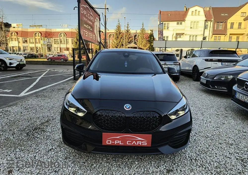BMW Seria 1 118i Business Edition