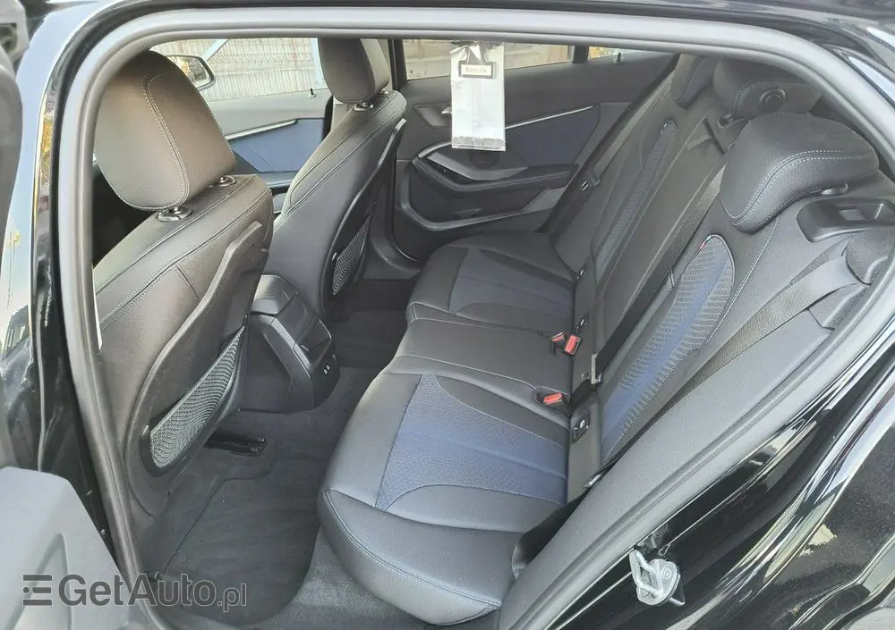 BMW Seria 1 118i Business Edition