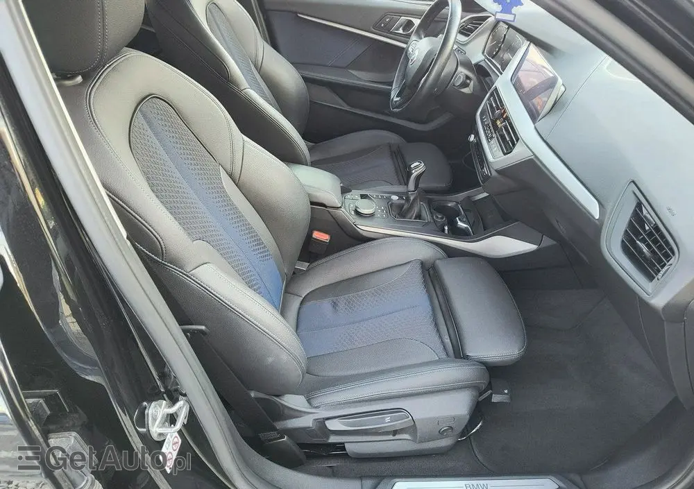 BMW Seria 1 118i Business Edition