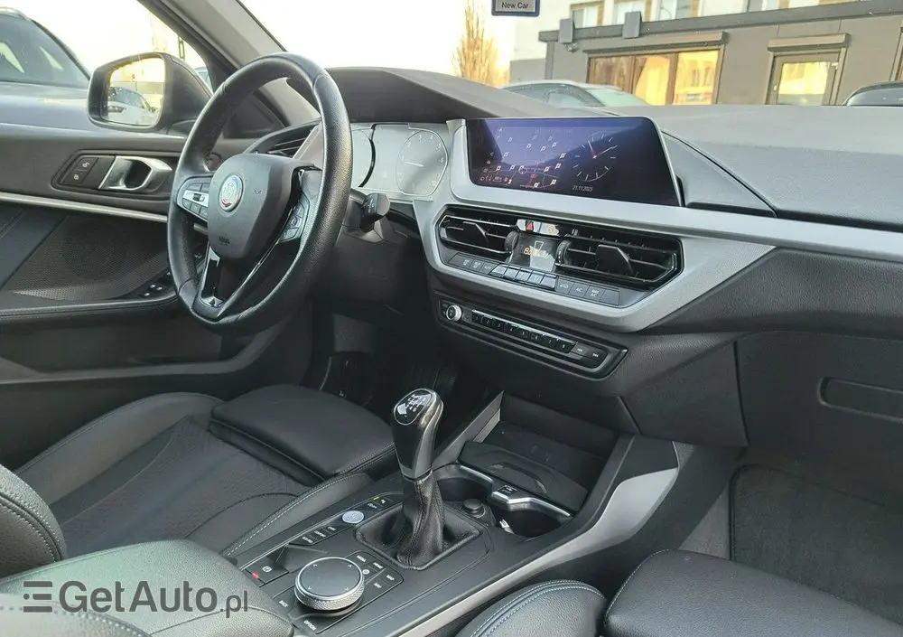 BMW Seria 1 118i Business Edition