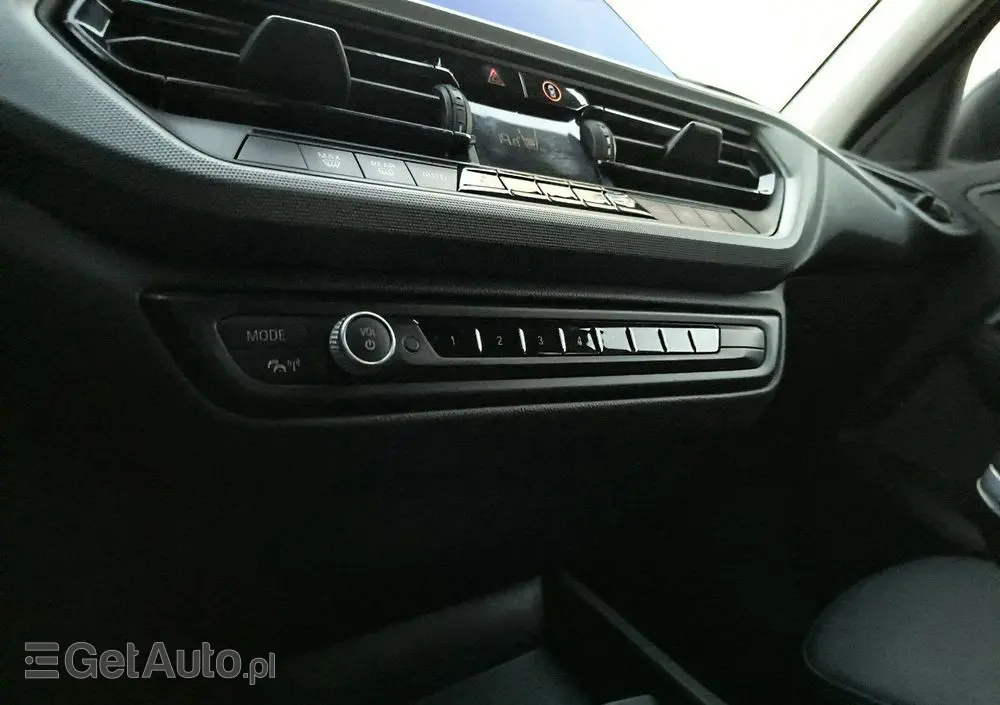 BMW Seria 1 118i Business Edition